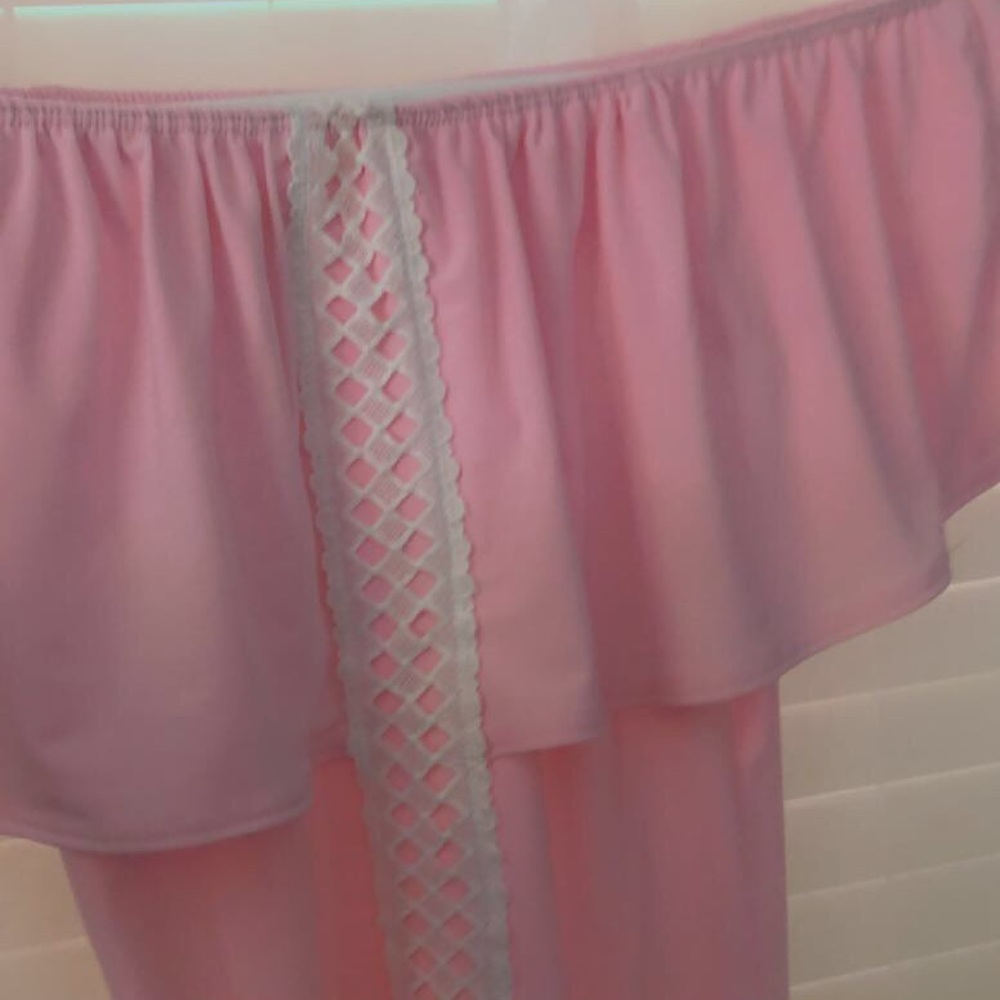 Baby pink top